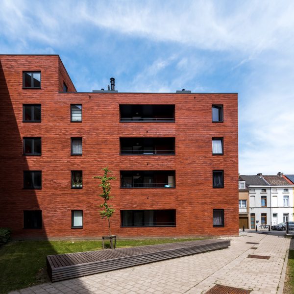 Кирпич облицовочный Terca Marono Rood, 288*88*48 мм