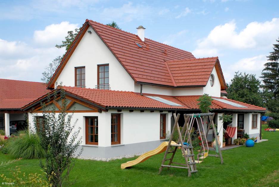 Керамическая черепица рядовая TONDACH Figaro red engobe