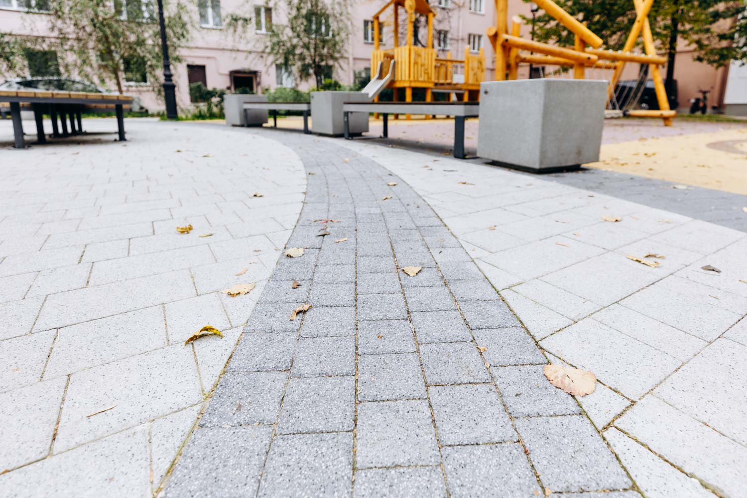 Плитка тротуарная Готика Granite FERRO, Квадрат В.1.К.8, Исетский 100*100*80 мм