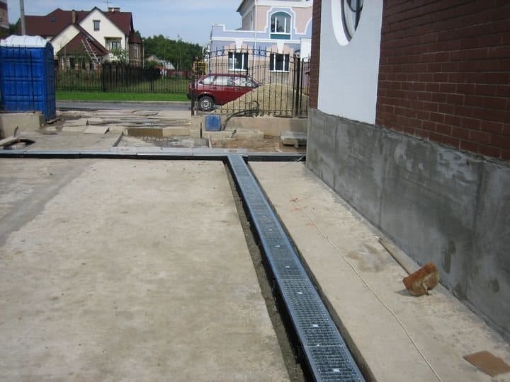 Лоток Standartpark PolyMax Basic DN200, 1000*256*300 мм