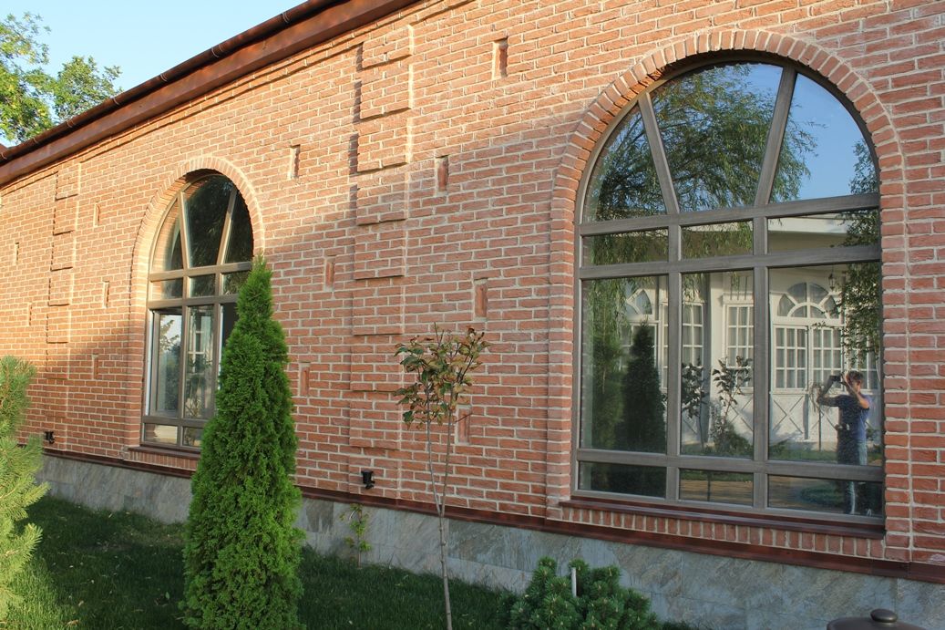 Кирпич облицовочный полнотелый ручной формовки Тандем Степной, 250*60*65 мм по выгодным ценам в Санкт-Петербурге
