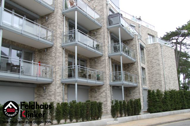 Клинкерная плитка под кирпич Feldhaus Klinker NF 14 R682 sintra argo bianco 240*71*14 мм
