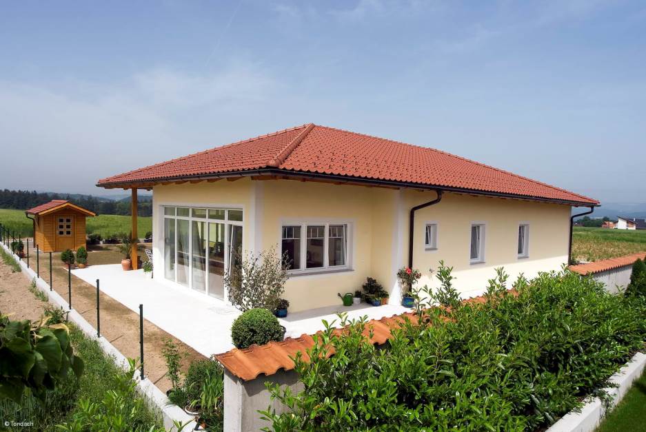 Керамическая черепица рядовая TONDACH Sulm copper engobe