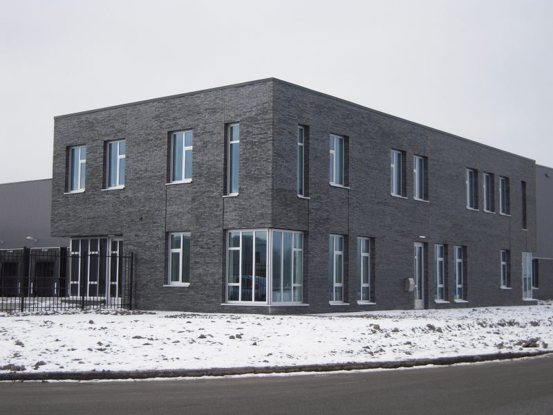 Кирпич облицовочный Terca Ebonywood 240*90*40 мм