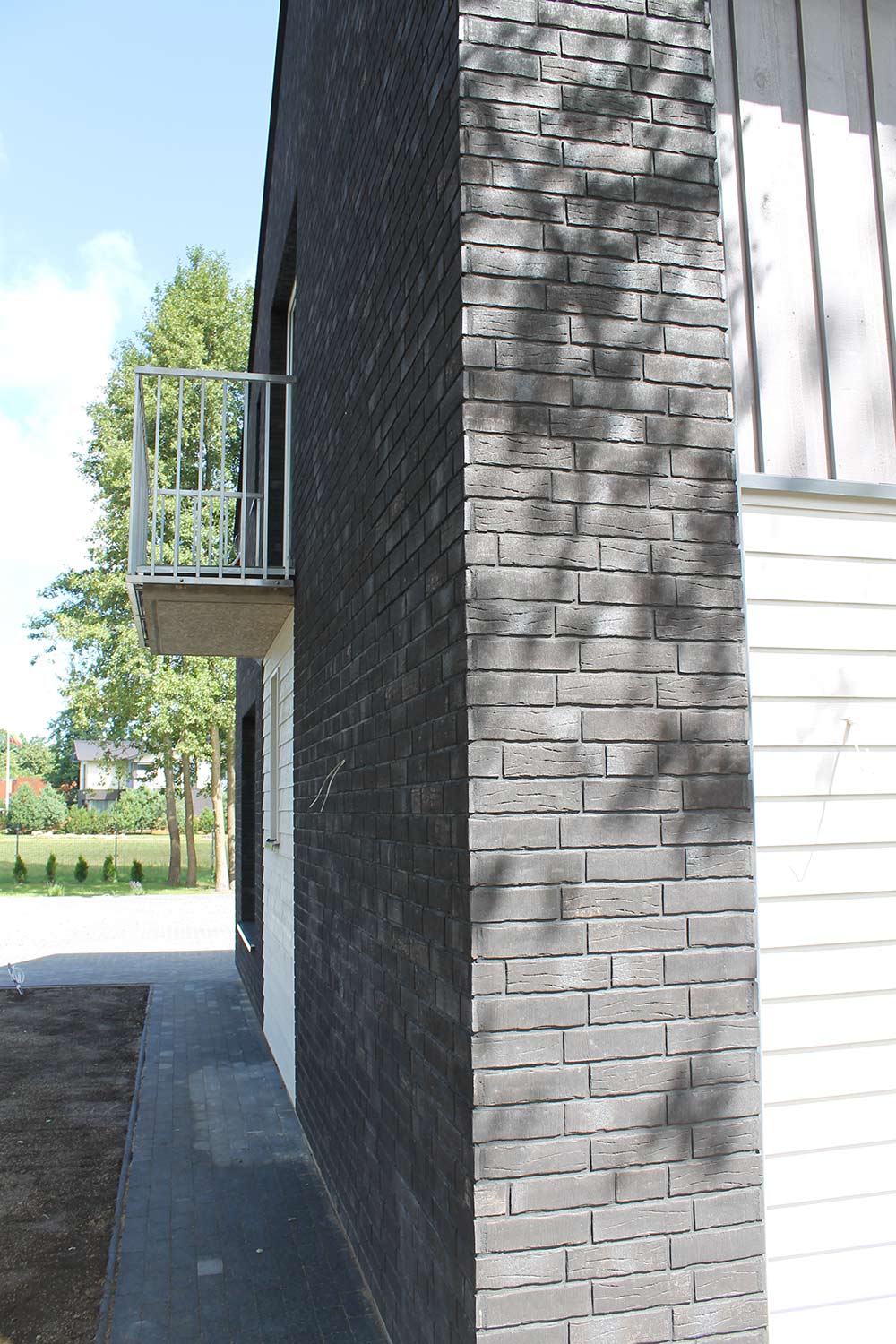 Клинкерная плитка под кирпич Stroeher Steinlinge 376 platinschwarz рельефная NF14, 240*71*14 мм