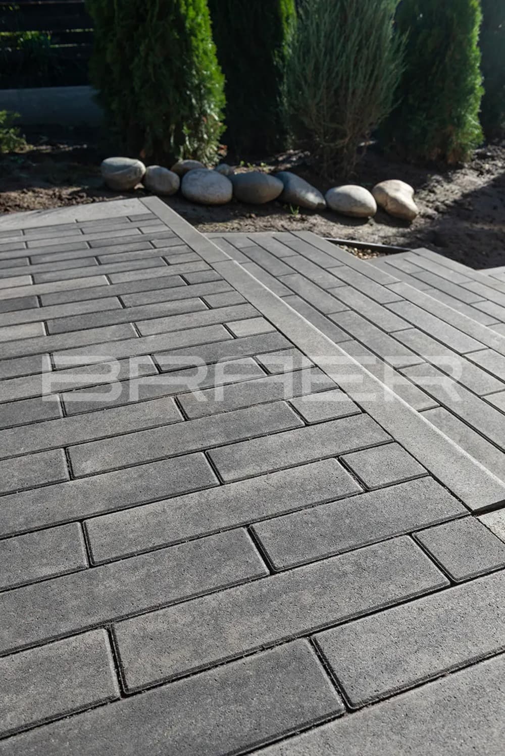 Плитка тротуарная BRAER Ригель 2.0 Color Mix Туман 320*80*60 мм