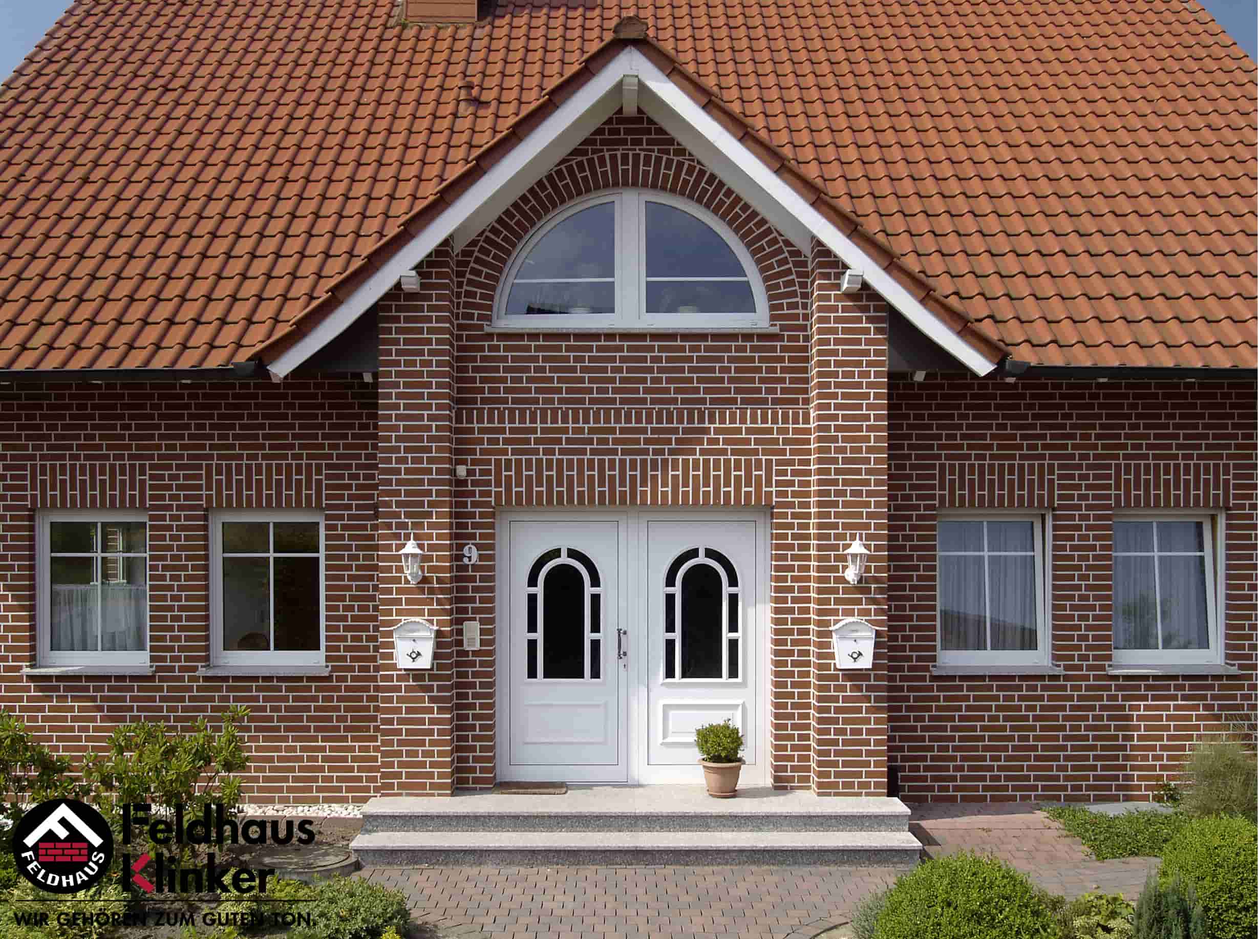 Клинкерная плитка под кирпич Feldhaus Klinker NF 14 R400 carmesi liso 240*71*14 мм