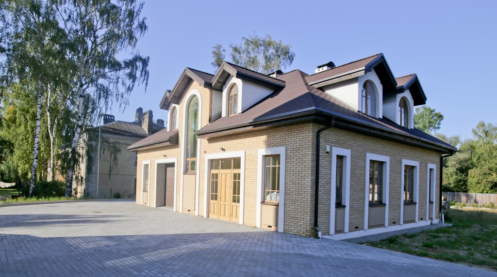 Кирпич облицовочный пустотелый Lode Sarmite гладкий, 250*120*65 мм