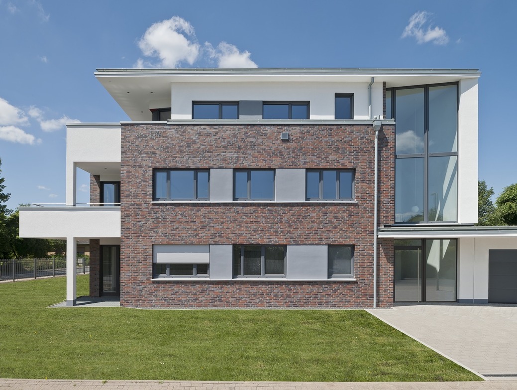 Клинкерная плитка под кирпич Feldhaus Klinker NF 14 R560 carbona carmesi colori  240*71*14 мм