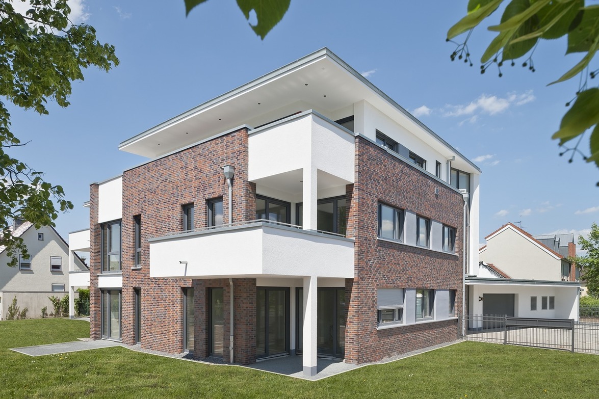 Клинкерная плитка под кирпич Feldhaus Klinker NF 14 R560 carbona carmesi colori  240*71*14 мм