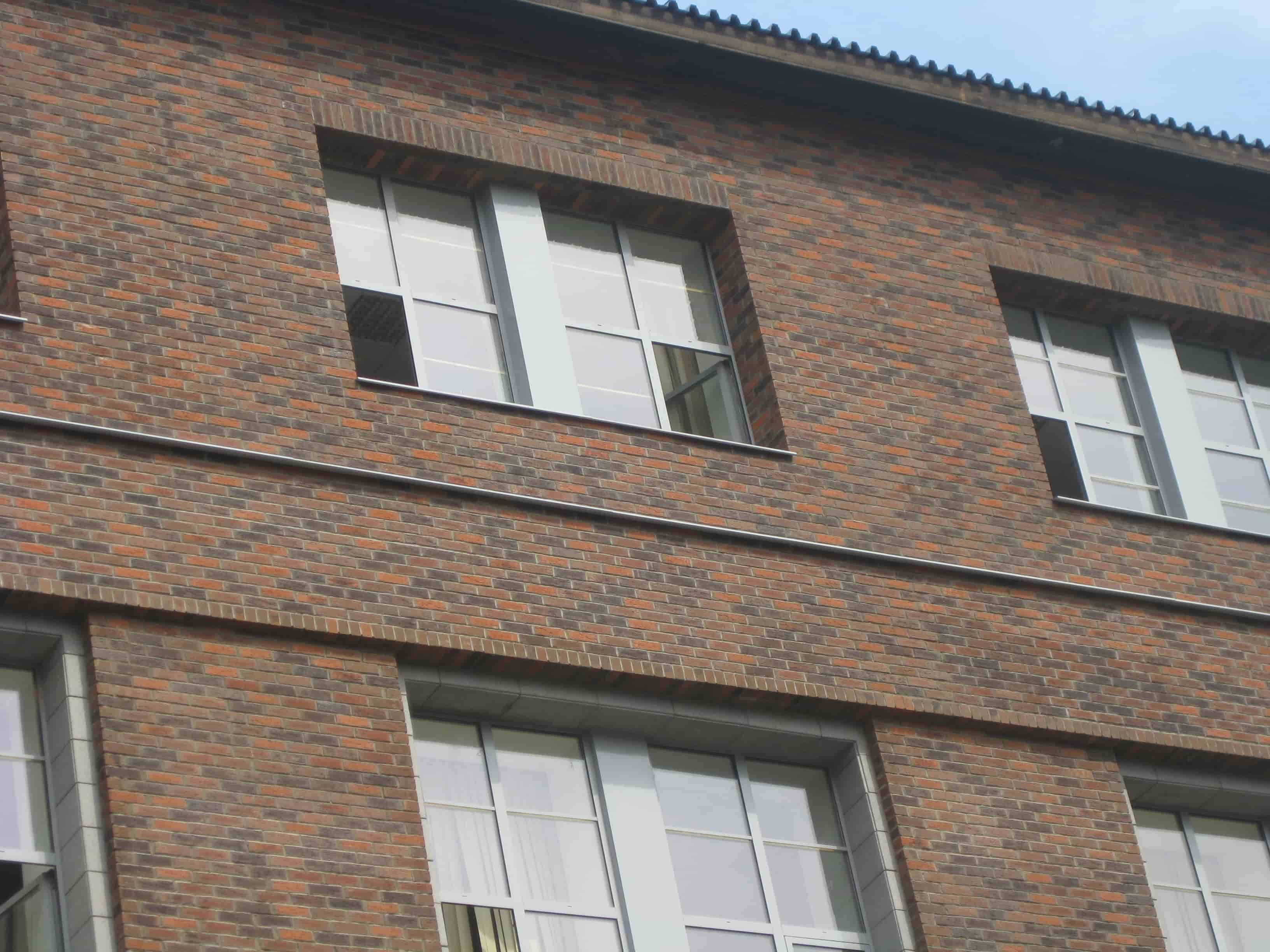 Клинкерная плитка под кирпич Feldhaus Klinker NF 14 R685 sintra carmesi nelino 240*71*14 мм