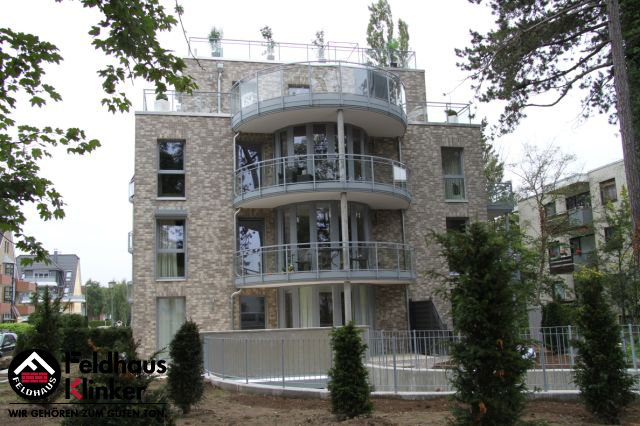 Клинкерная плитка под кирпич Feldhaus Klinker NF 14 R682 sintra argo bianco 240*71*14 мм