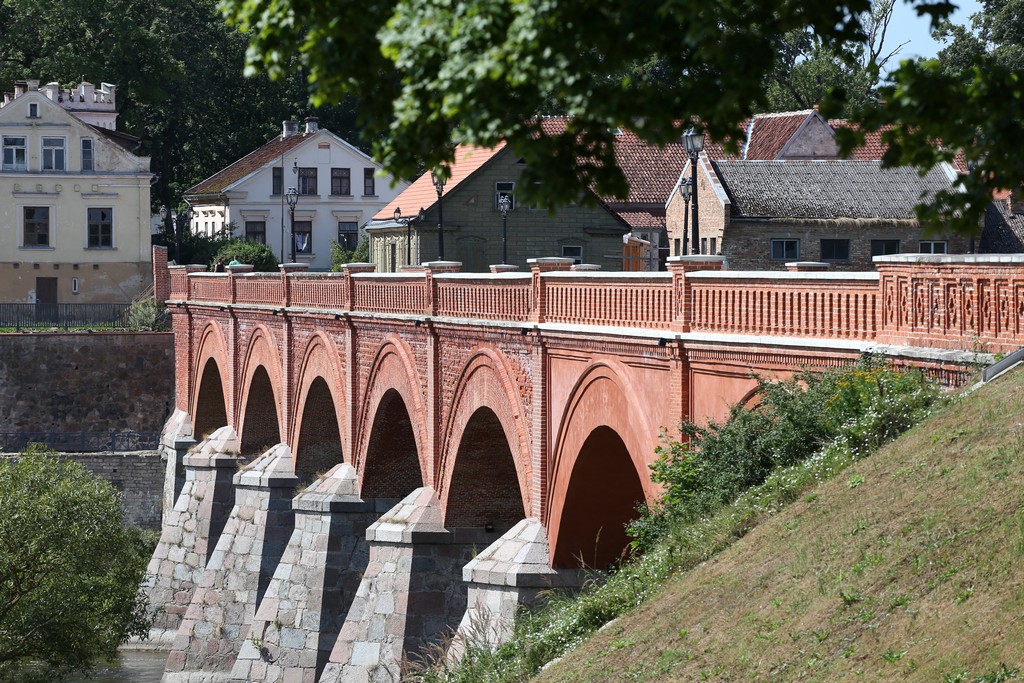 Кирпич облицовочный полнотелый Lode Sencis, 280*140*75 мм