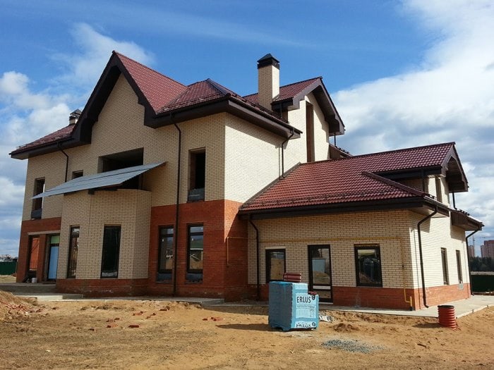 Керамическая черепица рядовая ERLUS Forma мароон, глянцевый ангоб