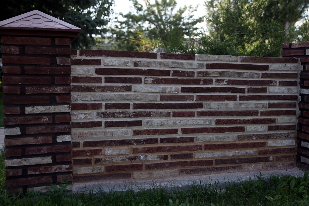 Кирпич ригельный Тонштайн Саусера, 490*90*40 мм по выгодным ценам в Санкт-Петербурге