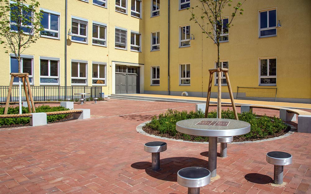 Тротуарная клинкерная брусчатка Vandersanden Zittau красная пестрая, 200*100*45 мм