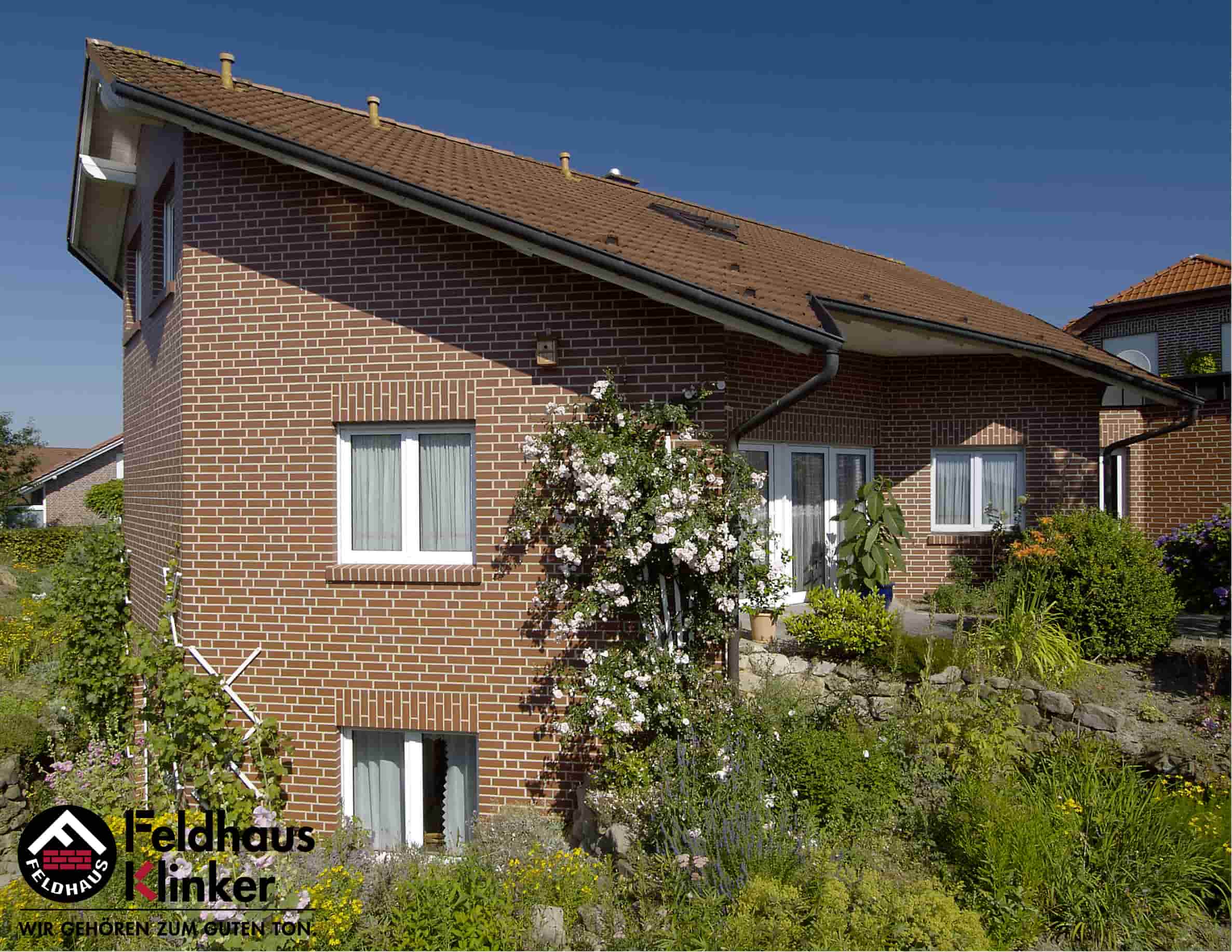 Клинкерная плитка под кирпич Feldhaus Klinker NF 14 R400 carmesi liso 240*71*14 мм
