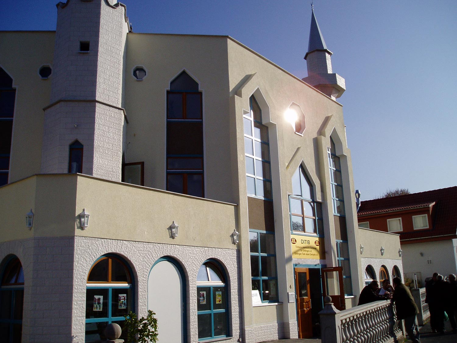 Керамогранит для цоколя Stroeher Kerabig KS 01 weis рельефная, 302*148*12 мм