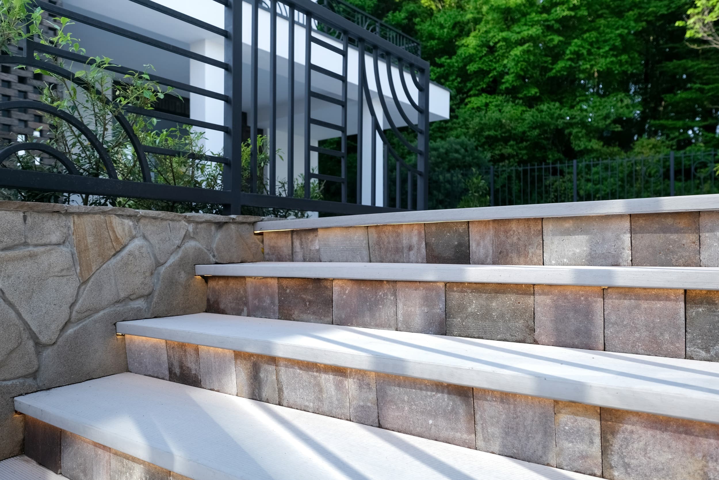 Террасная доска CM (CM Decking) Прочный (Robust) Ясень (Ashwood), 3000*140*25 мм