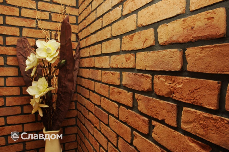 Внутренняя отделка фасадной плиткой LHL Terra Cotta