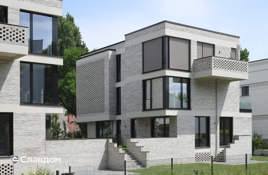 Вилла в Берлине с использованием кирпича Randers Tegl RT154 Ultima
