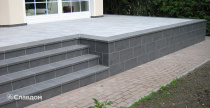 Частный дом со ступенями Stroeher Aera T 705 beton