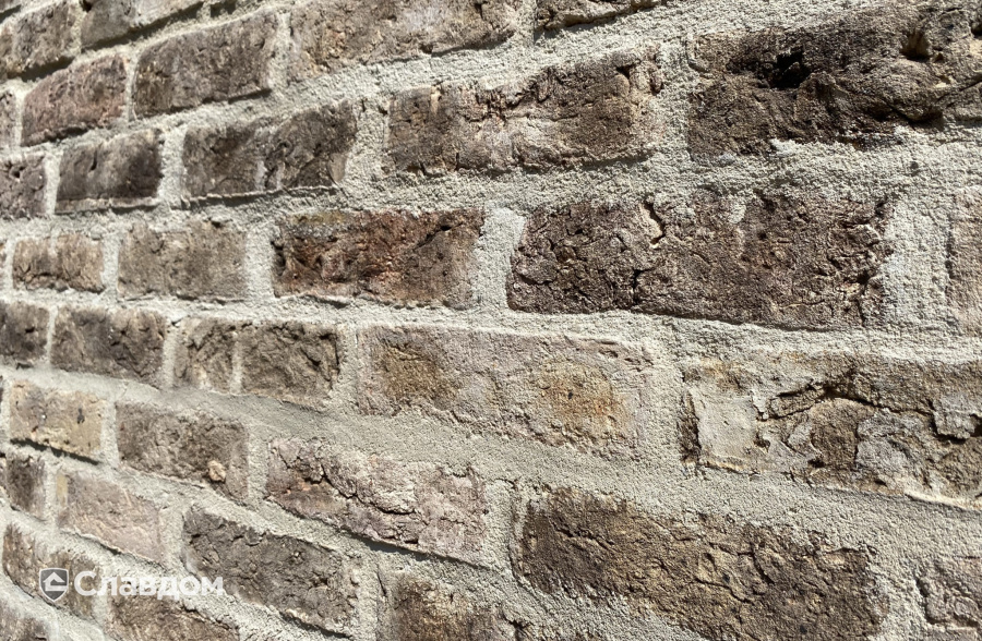 Забор в г. Ростов из кирпича RIGHTBRICK Виллем