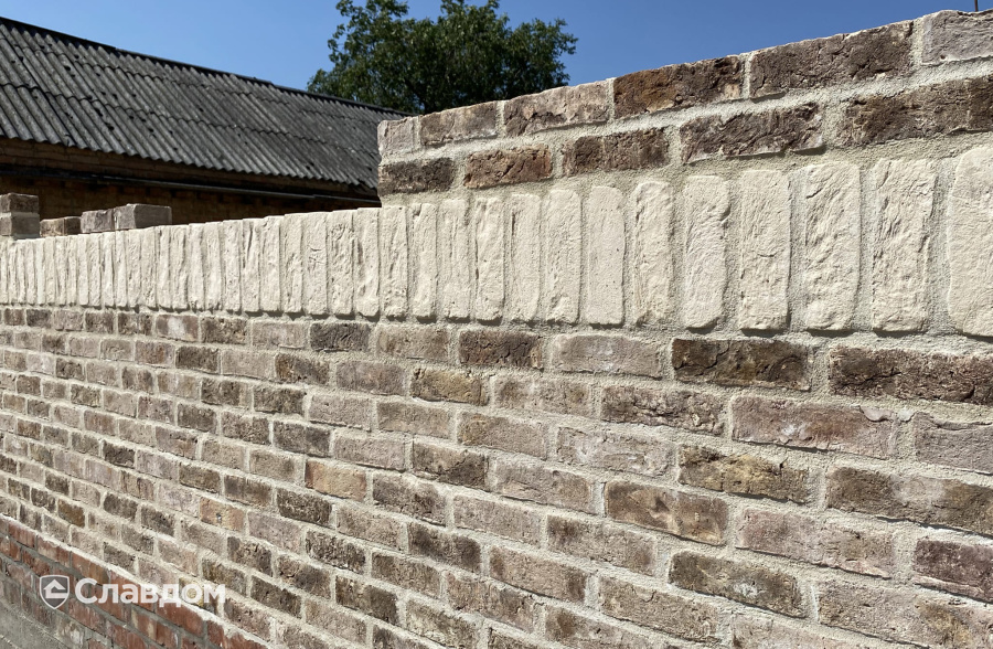 Забор в г. Ростов из кирпича RIGHTBRICK Виллем