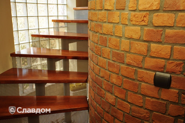 Внутренняя отделка фасадной плиткой LHL Terra Cotta