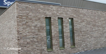 Спортивный зал De Lijster с облицовкой кирпичом Terca Birchwood